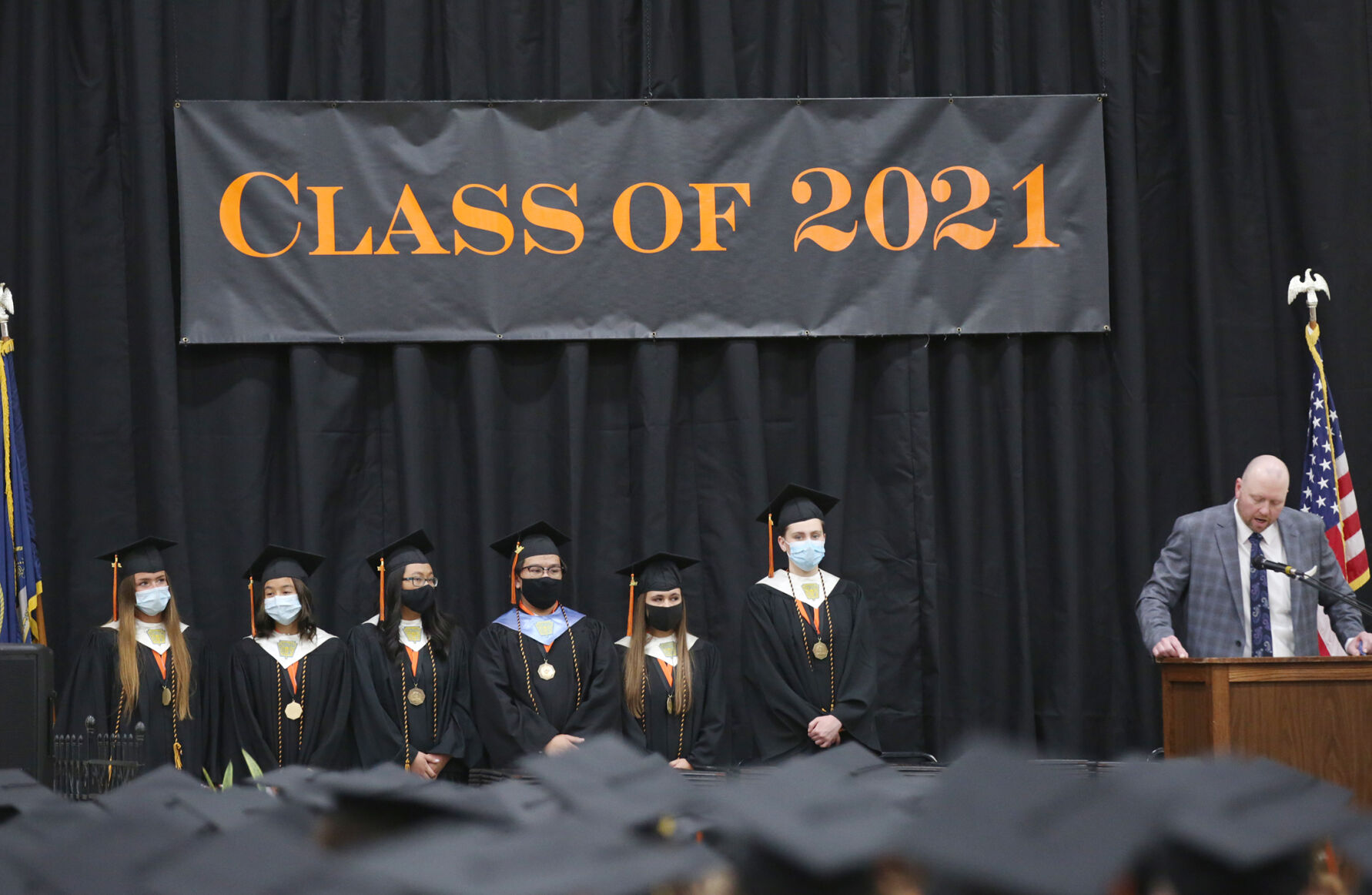 p05-17-21HHSgrad2.jpg